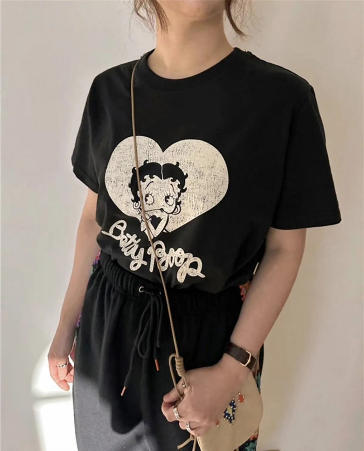 2023 Summer Korean Style Cartoon Miss Betty Letter Love Printed Women T-shirts Streetwear Casual Loose Short Sleeve Tops Tees